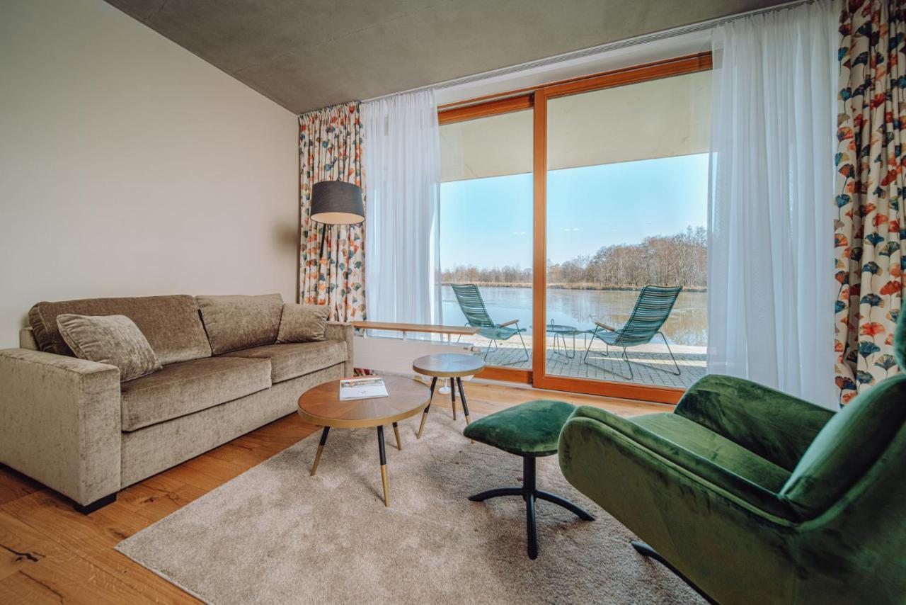 Palac Pakoszow Schlosshotel Wernersdorf 옐레니아구라 외부 사진 A living room