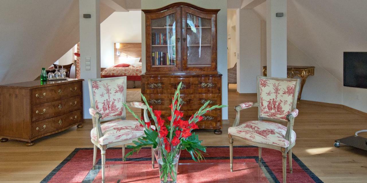 Palac Pakoszow Schlosshotel Wernersdorf 옐레니아구라 외부 사진 Interior of the house
