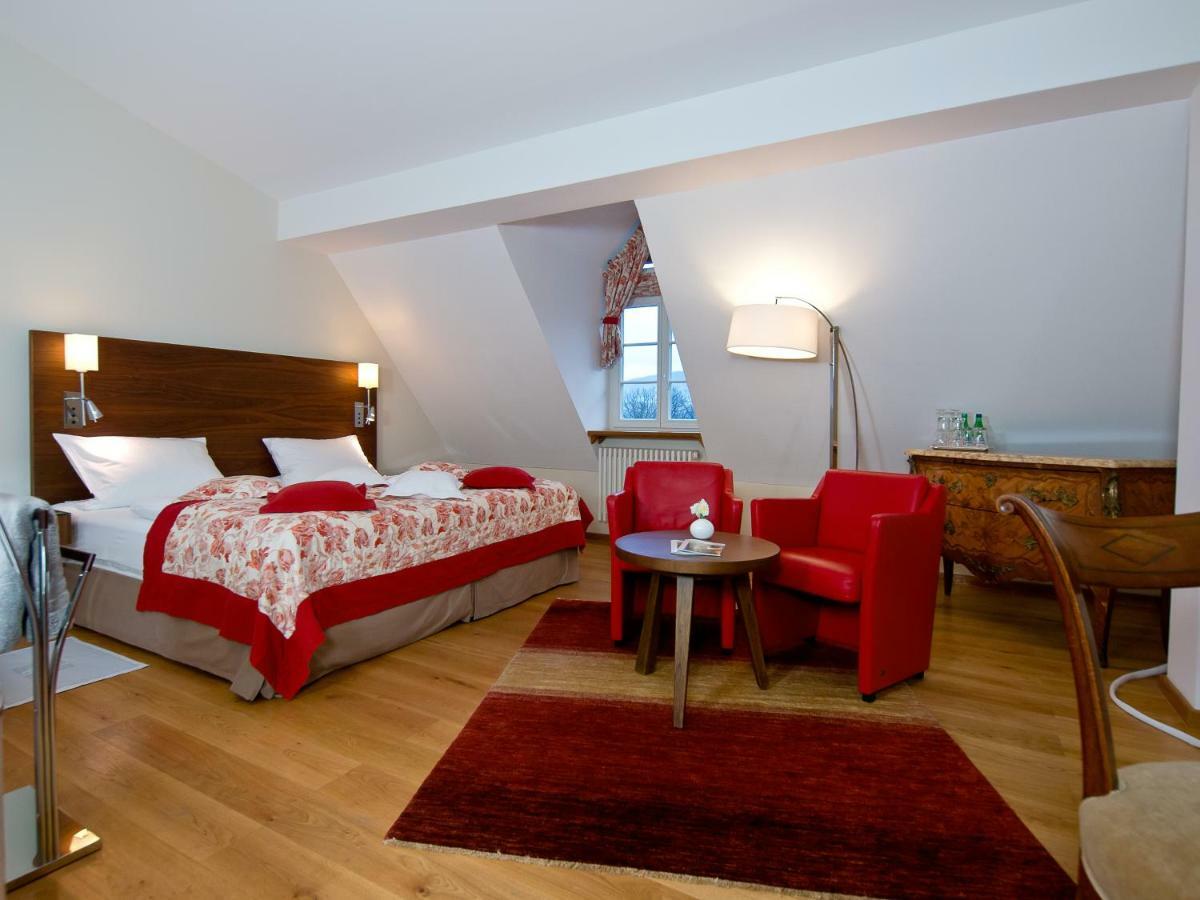 Palac Pakoszow Schlosshotel Wernersdorf 옐레니아구라 외부 사진 A room at the Hotel Axelmannstein